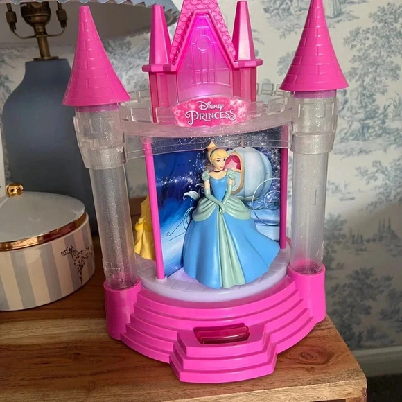 Disney Princess Light & Sound Musical Carousel toy castle Belle Cinderella Ariel - Picture 2 of 6